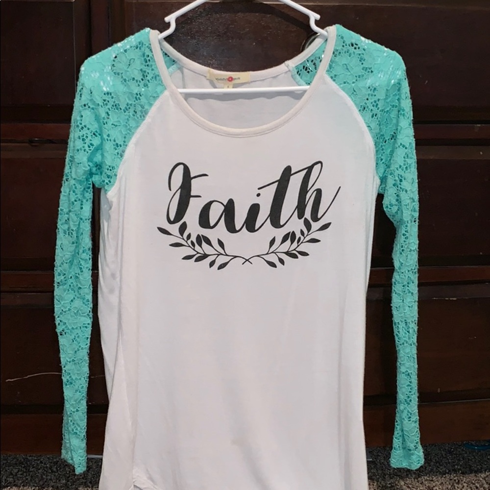 Long sleeve lace top